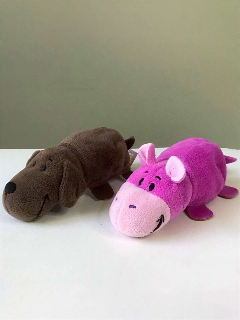 FlipaZoo Little Flip Zees Plush 2 Lot Reversible Dog-Cat and Hippo-Giraffe 5.5”
